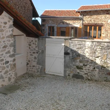 D Hôtes Avec Piscine Dordogne 2-4-6-8-10 Personnes Hébergement de vacances *