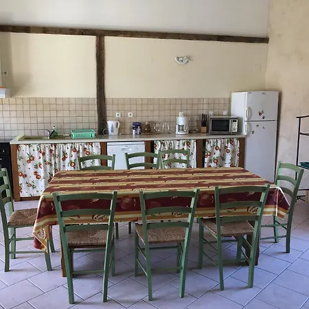 D Hôtes Avec Piscine Dordogne 2-4-6-8-10 Personnes