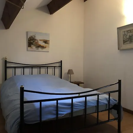 D Hôtes Avec Piscine Dordogne 2-4-6-8-10 Personnes Hébergement de vacances *