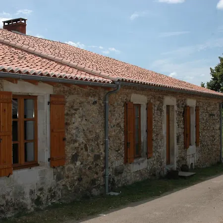 D Hôtes Avec Piscine Dordogne 2-4-6-8-10 Personnes Hébergement de vacances