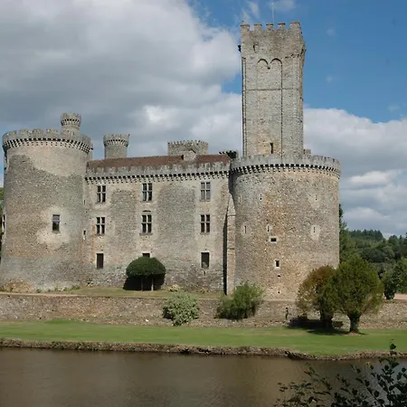 Hébergement de vacances D Hôtes Avec Piscine Dordogne 2-4-6-8-10 Personnes Bussière-Badil